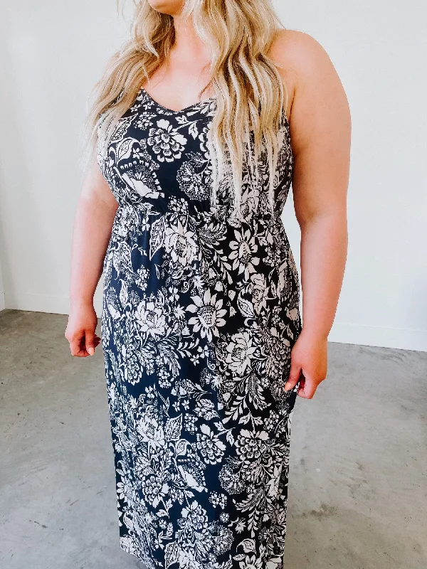 Curvy Forever Floral Maxi Dress