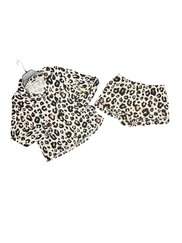 Lounge Set Shorts By Stars Above In Animal Print, Size: M