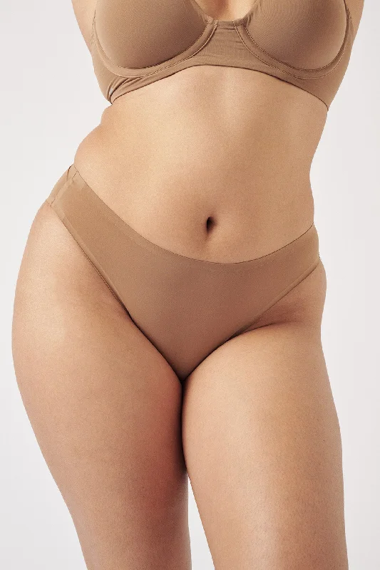 The Seamless Bikini - Taupe